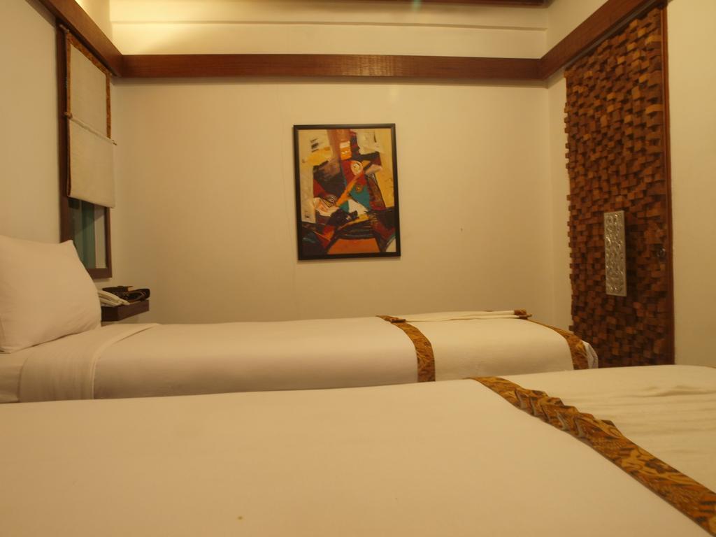 Flores Gallery Hotel Bandung Buitenkant foto